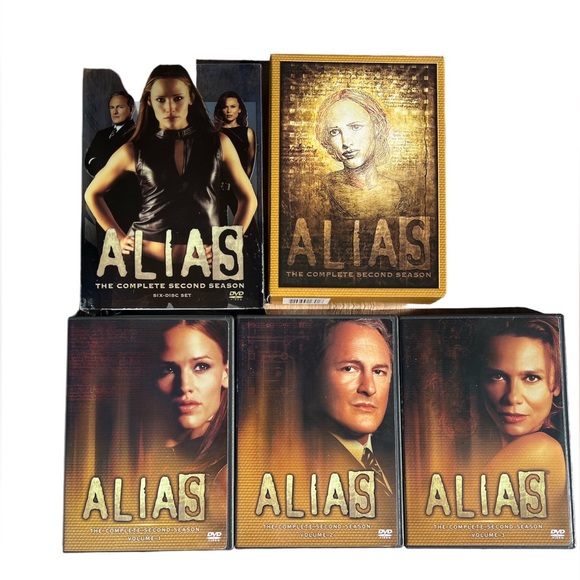 ALIAS  The complete Second Season The complete First season is listed separately - Picture 4 of 11